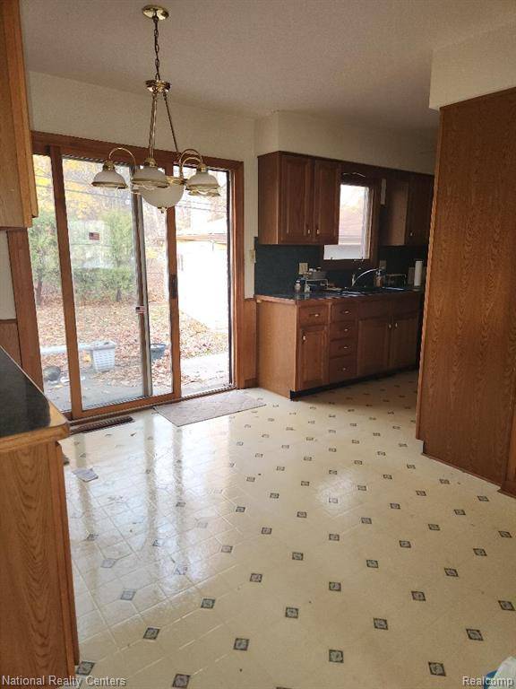 Westland, MI,34014 Kennedy Street