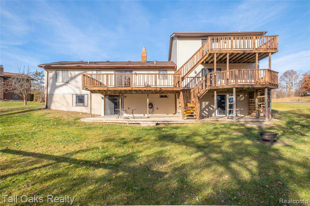 Columbiaville, MI 48421,731 Cherry Hill Court
