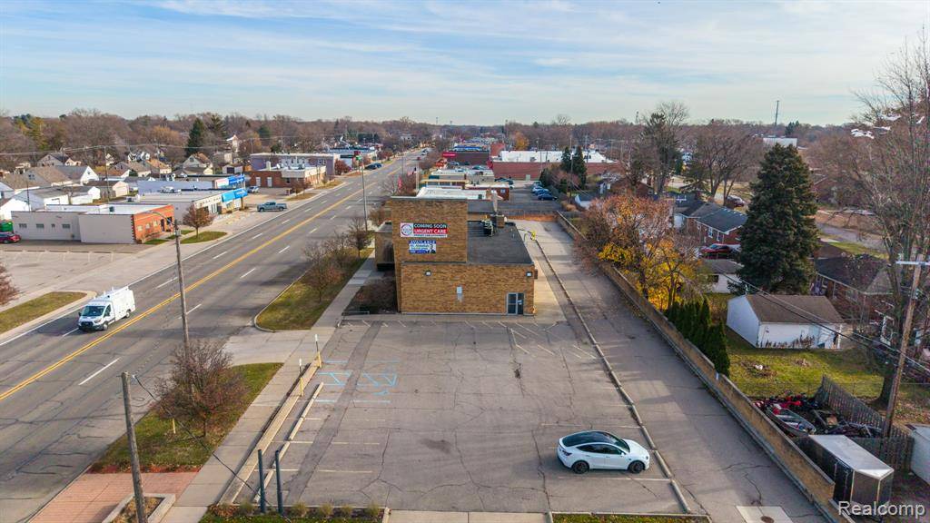 Redford, MI 48239,26095 5 Mile Road