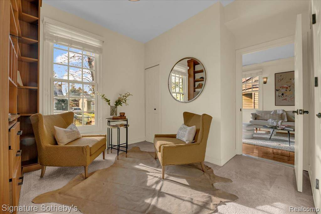 Royal Oak, MI 48067,621 DEWEY Street