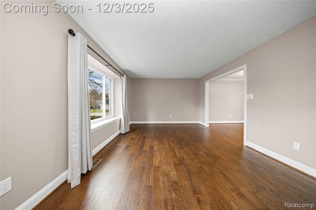 Rochester Hills, MI 48307,864 Dressler Lane