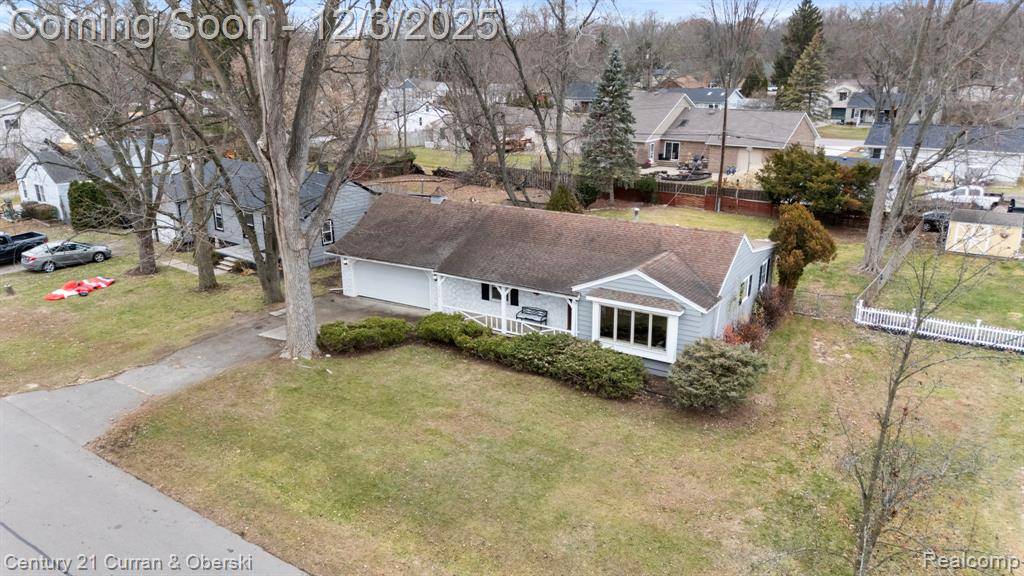 Farmington Hills, MI 48335,33776 Rhonswood Street