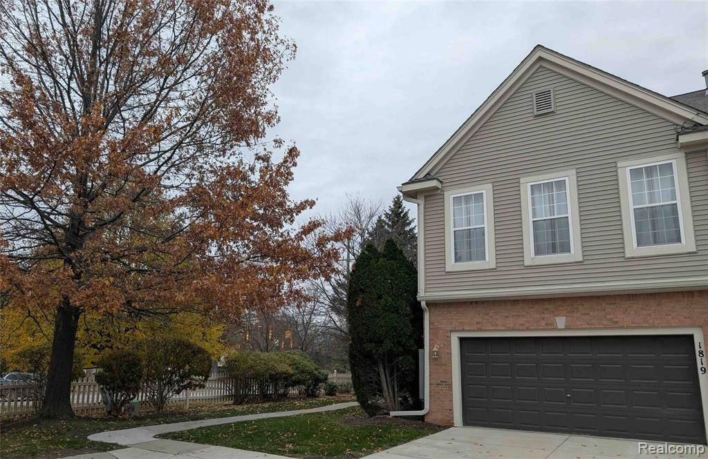 Canton, MI 48188,1819 Knollwood Drive