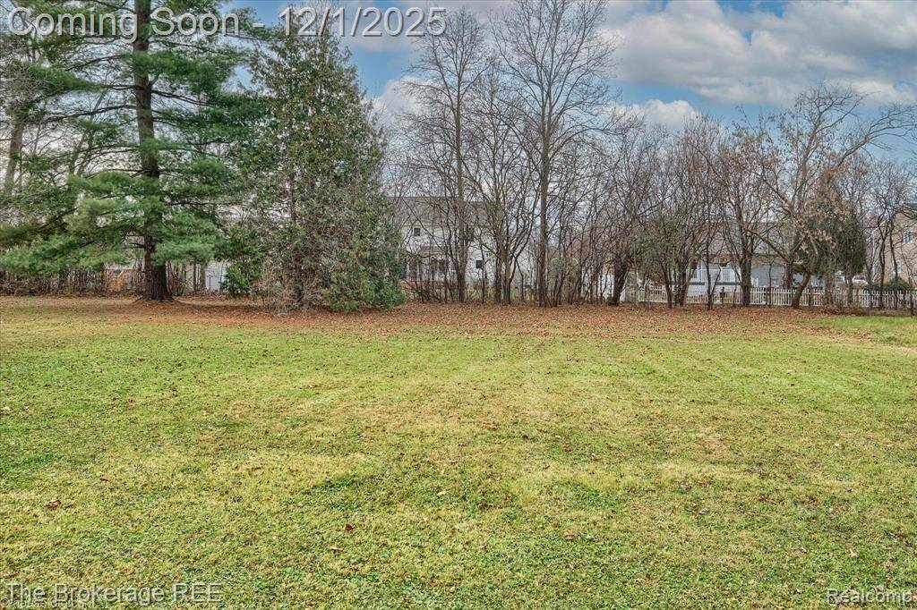 Davison, MI 48423,913 Moore Street