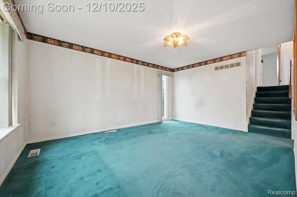 Woodhaven, MI 48183,21231 Tiffany Drive