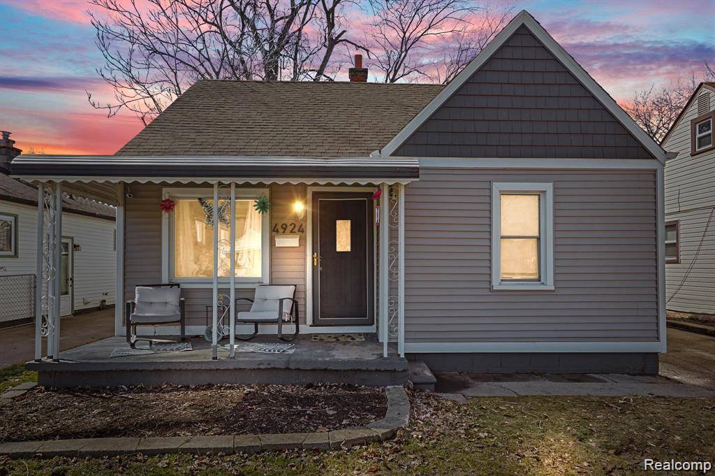 Dearborn Heights, MI 48125,4924 Jackson Street