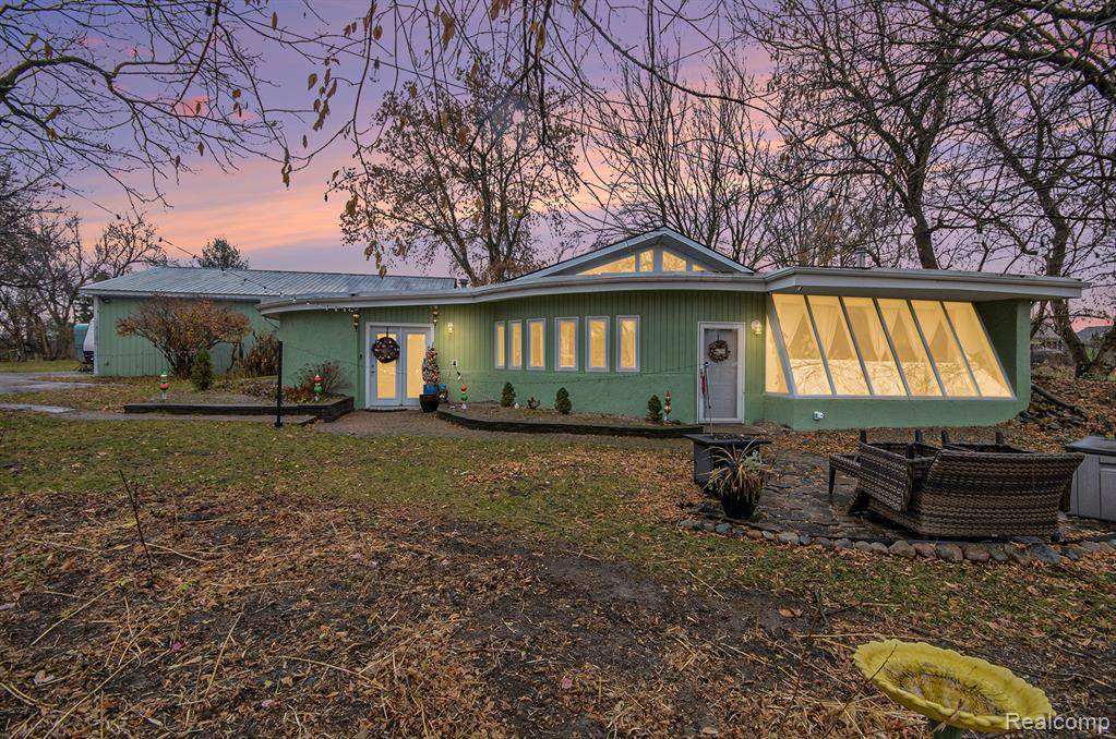 South Lyon, MI 48178,60742 11 Mile Road