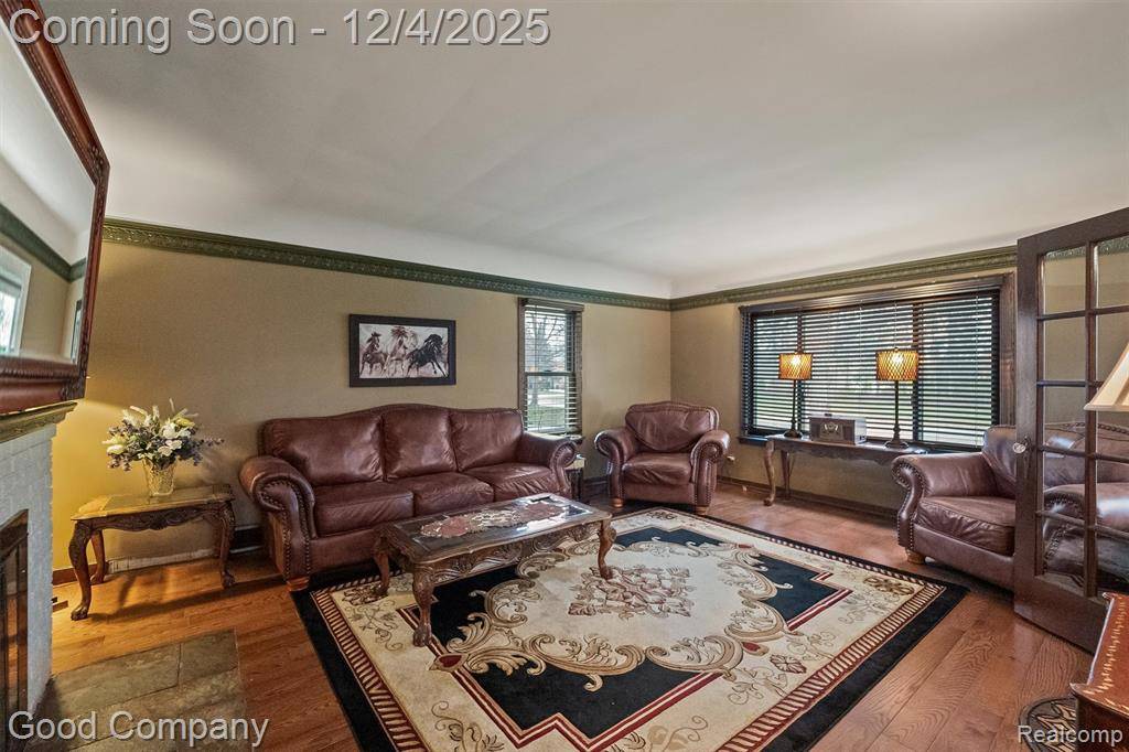 Troy, MI 48098,6177 Livernois Road