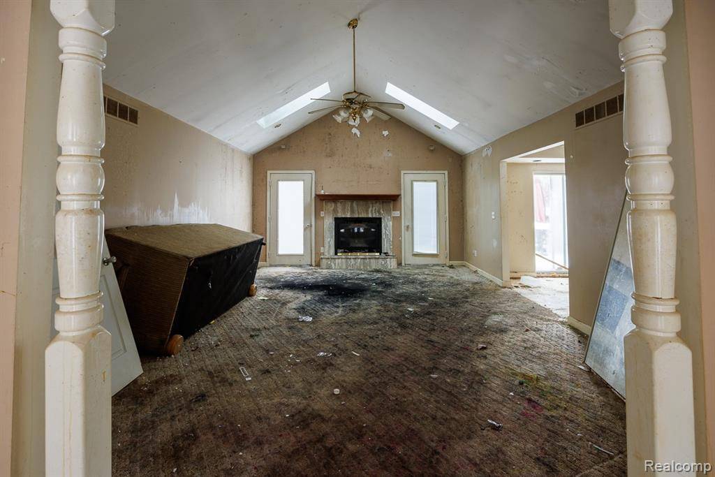 Flint, MI 48506,4394 N Center Road