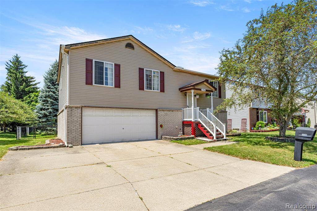 Westland, MI 48186,1786 Daisey Lane