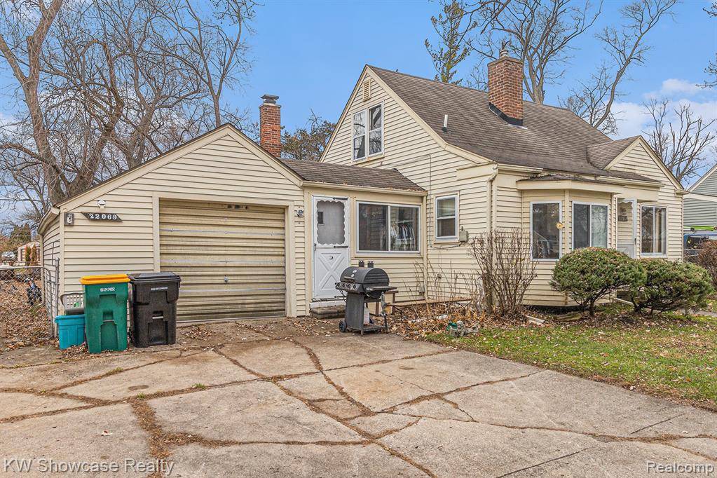 Farmington Hills, MI 48336,22069 Albion Avenue