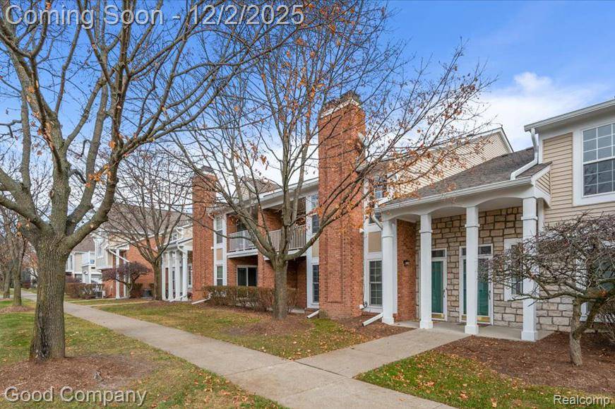 Shelby Twp, MI 48316,56468 Chesapeake Trail