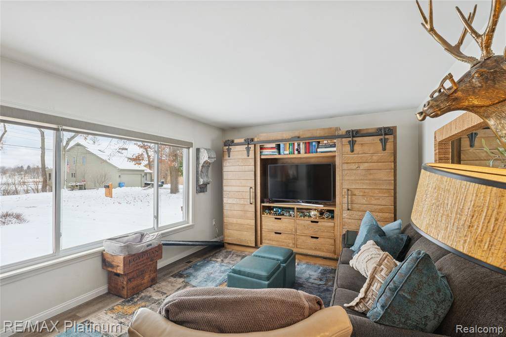 Brighton, MI 48116,4357 Skusa Drive