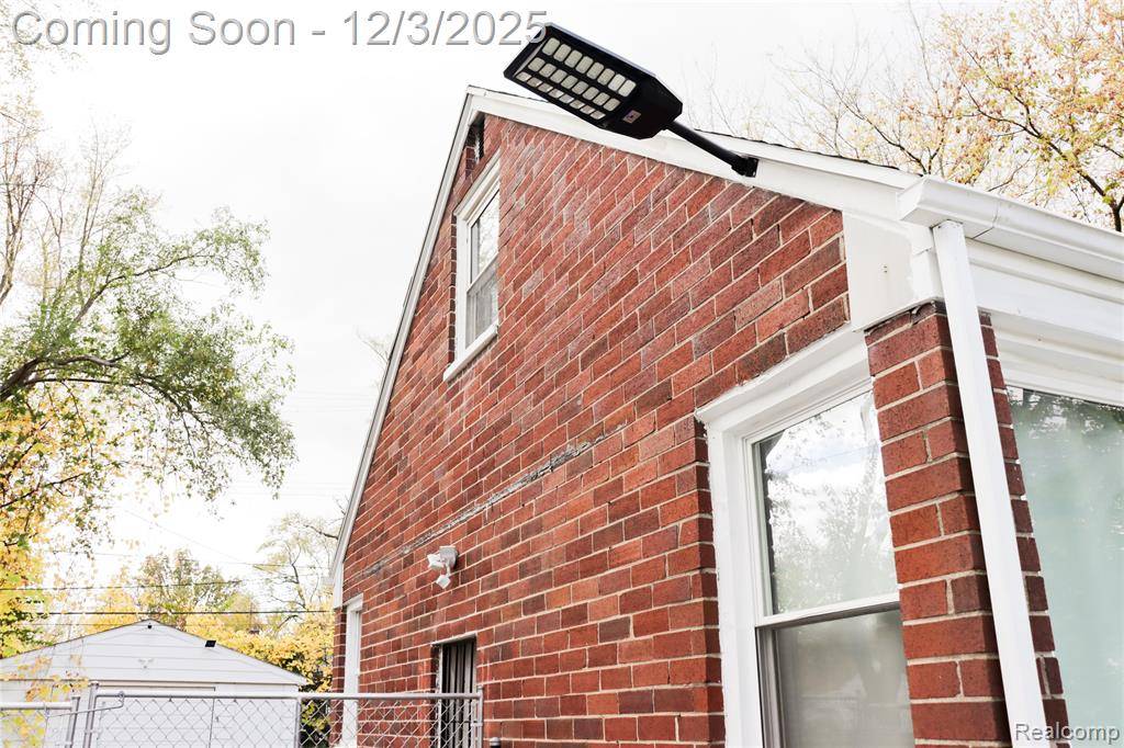 Inkster, MI 48141,1338 Helen Street