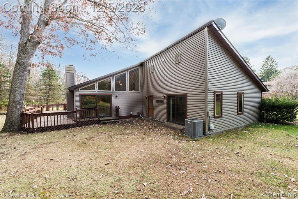 Brighton, MI 48116,5415 Prairie View