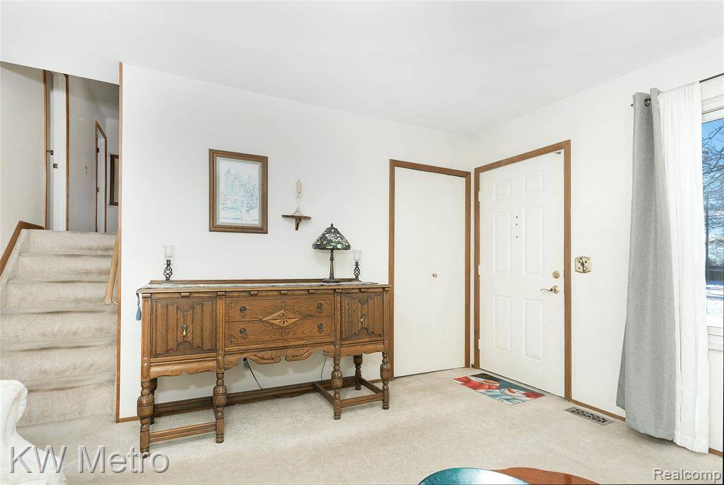 Waterford, MI 48328,1350 Whitney Road