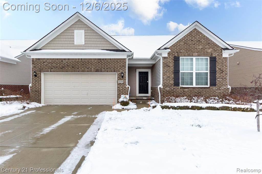 Lake Orion, MI,1218 Lark Street