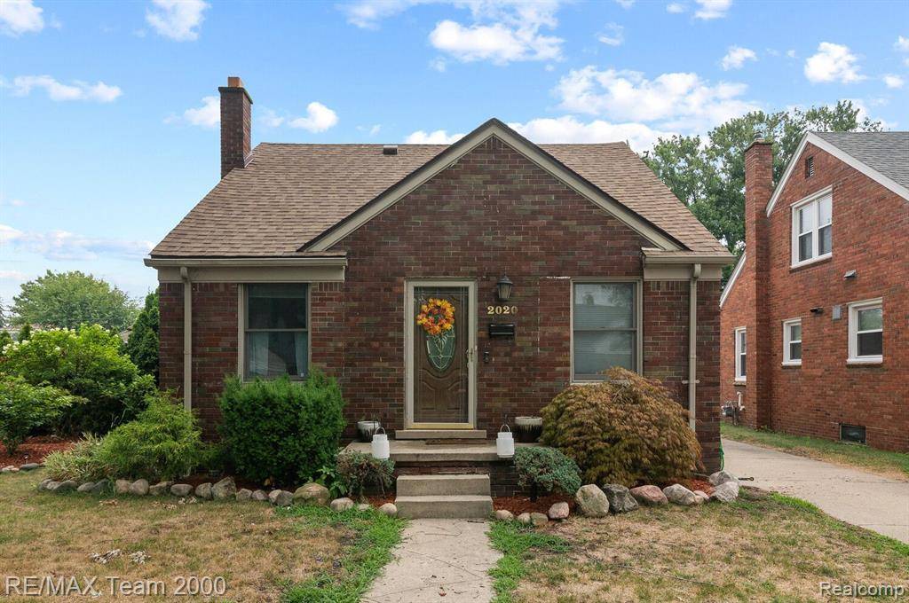 Dearborn, MI 48128,2020 Kingsbury Avenue