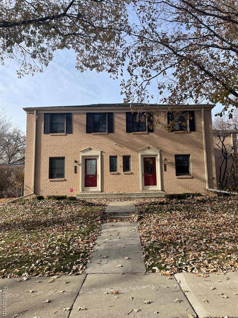 Birmingham, MI 48009,655 N Eton Street