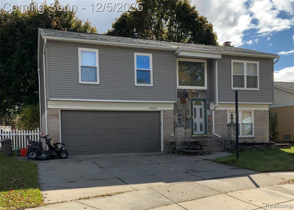 Livonia, MI 48154,29109 Perth Street