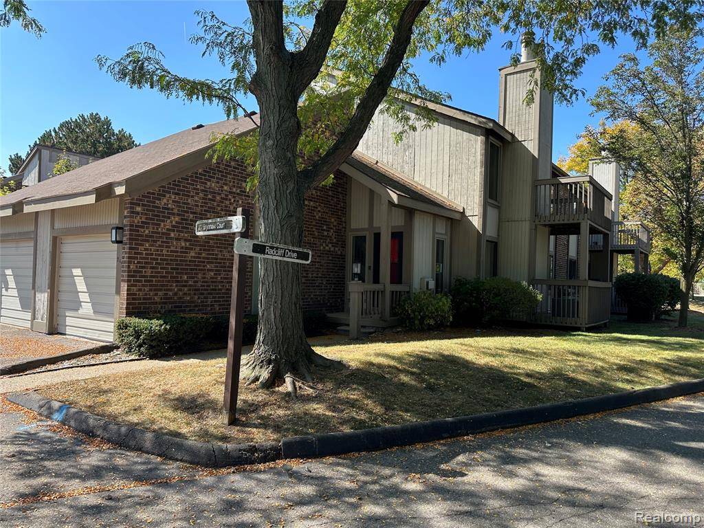 West Bloomfield, MI,7490 Brynmawr Court