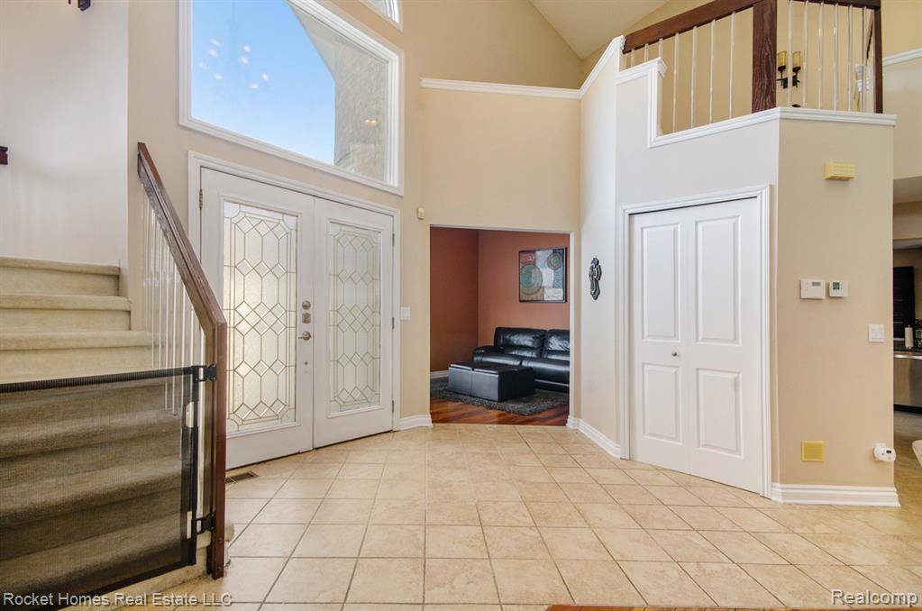 Farmington Hills, MI 48331,28909 Hidden Trail