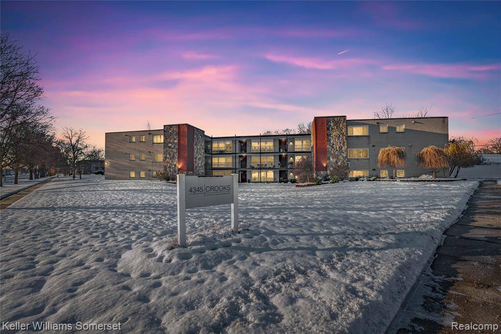 Royal Oak, MI 48073,4345 Crooks Road