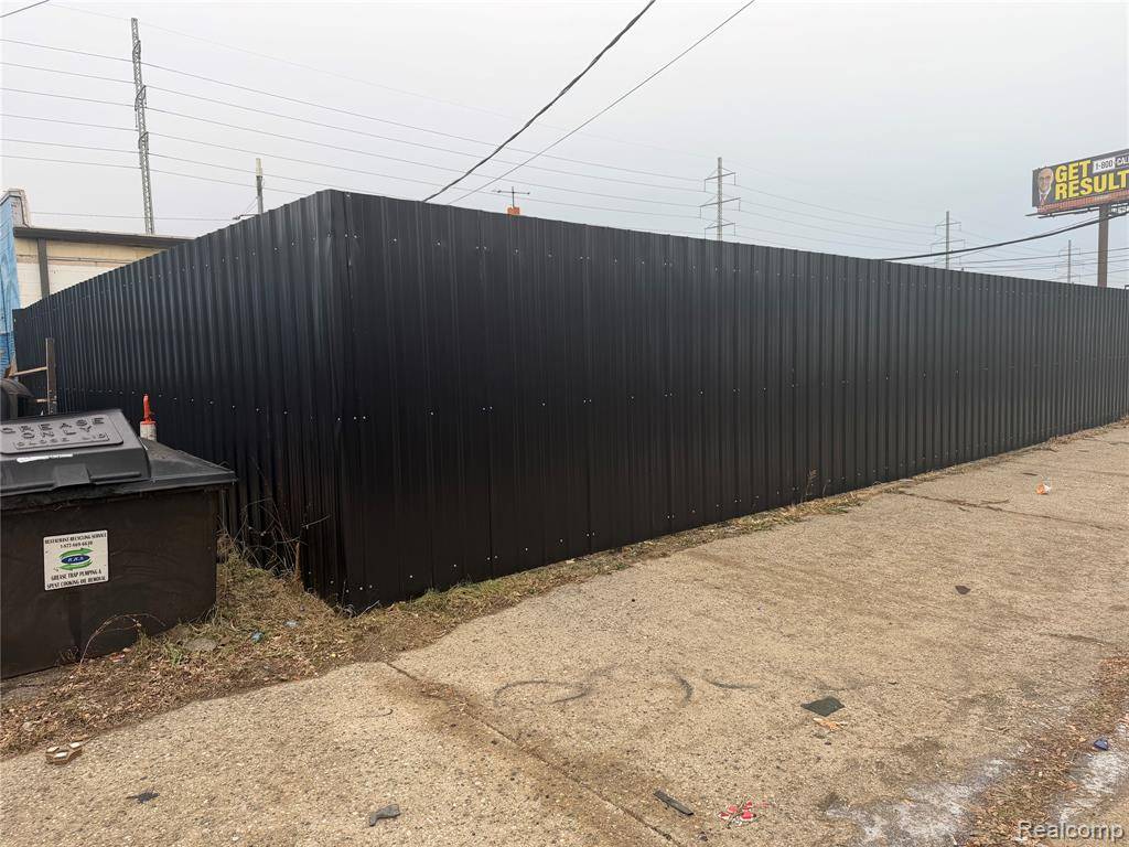 Detroit, MI 48205,16038 E. 8 mile Road