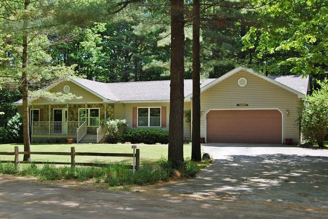 Canadian Lakes, MI 49346,6710 Little Hemlock Street