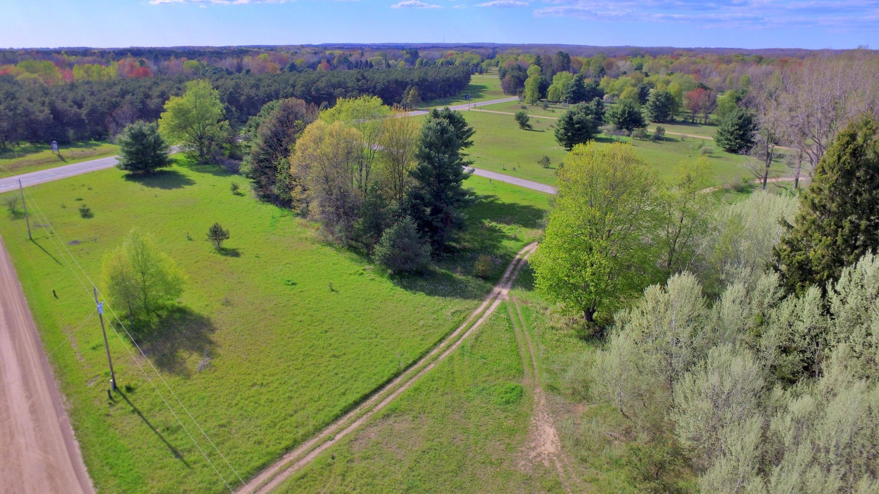 Canadian Lakes, MI 49346,11576 S Lookout Ridge