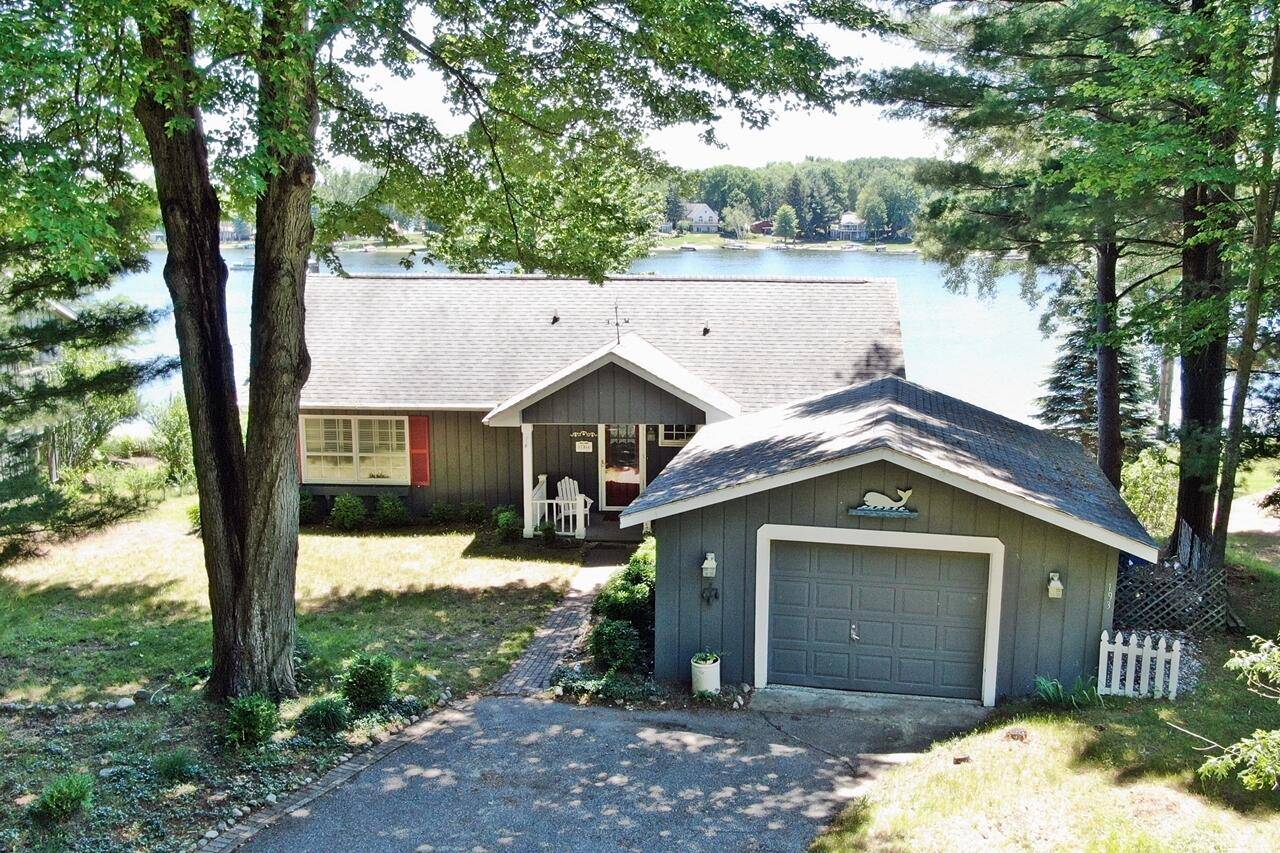 Canadian Lakes, MI 49346,7956 Island Court