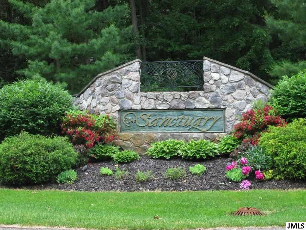 Jackson, MI 49201,Unit 48 SANCTUARY DR