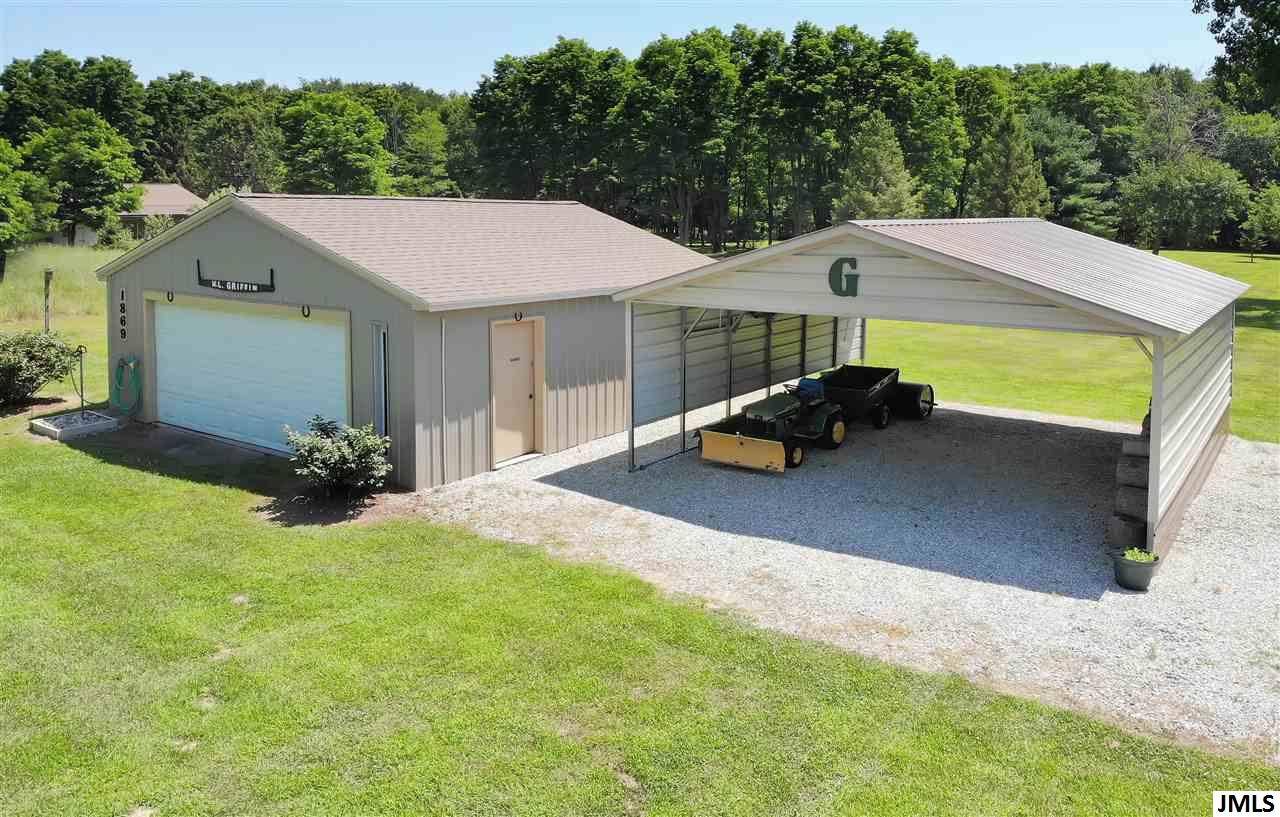 Jackson, MI 49201,1869 CROUCH RD