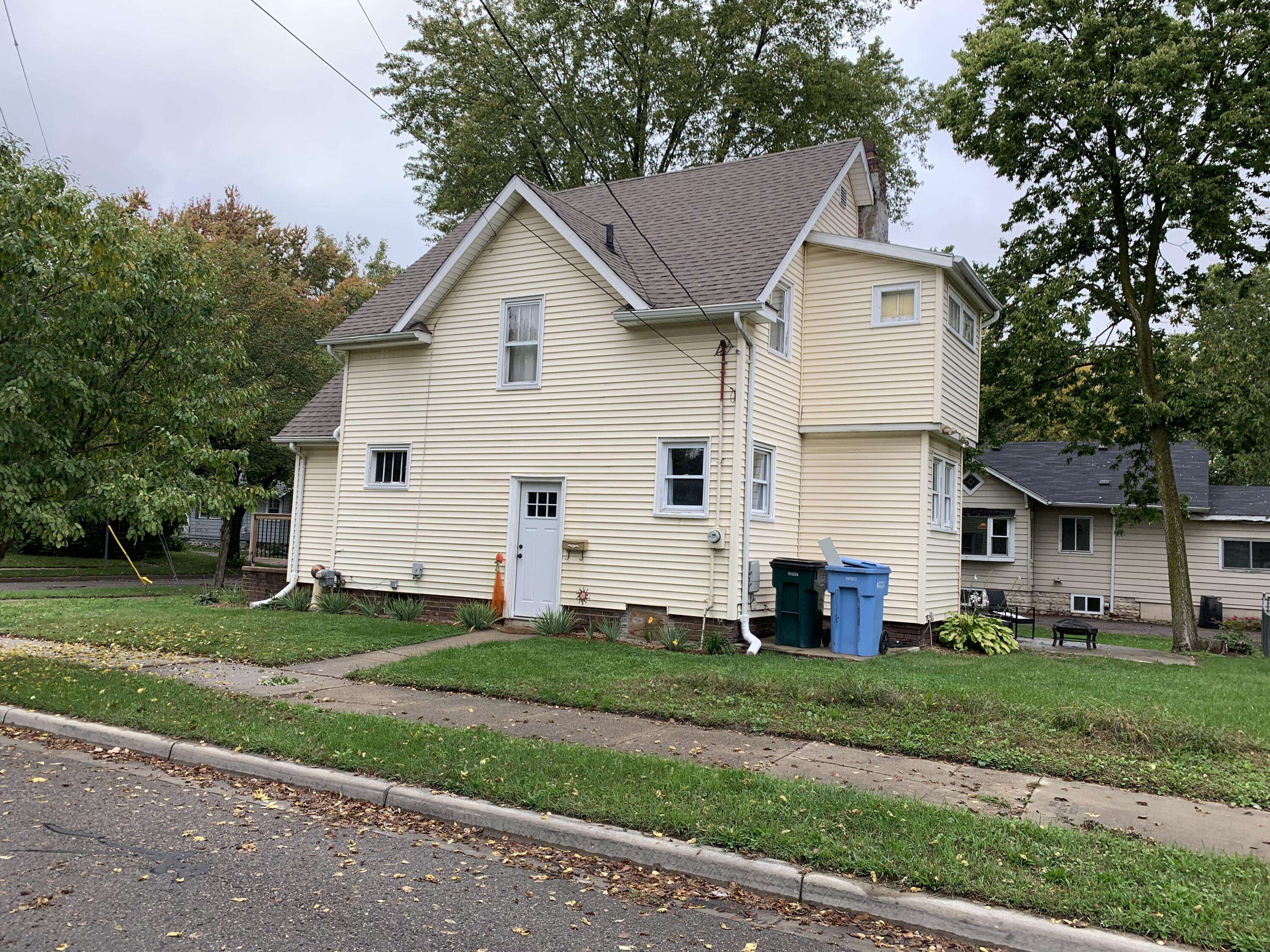 Lansing, MI 48910,2217 S Rundle Avenue