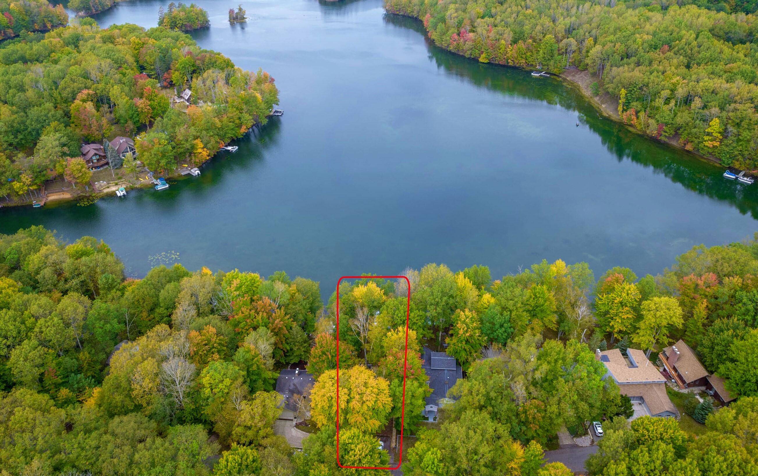 Canadian Lakes, MI 49346,11320 Alpine Road