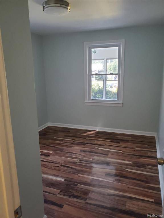 Riverview, MI 48218,80 FOREST Street