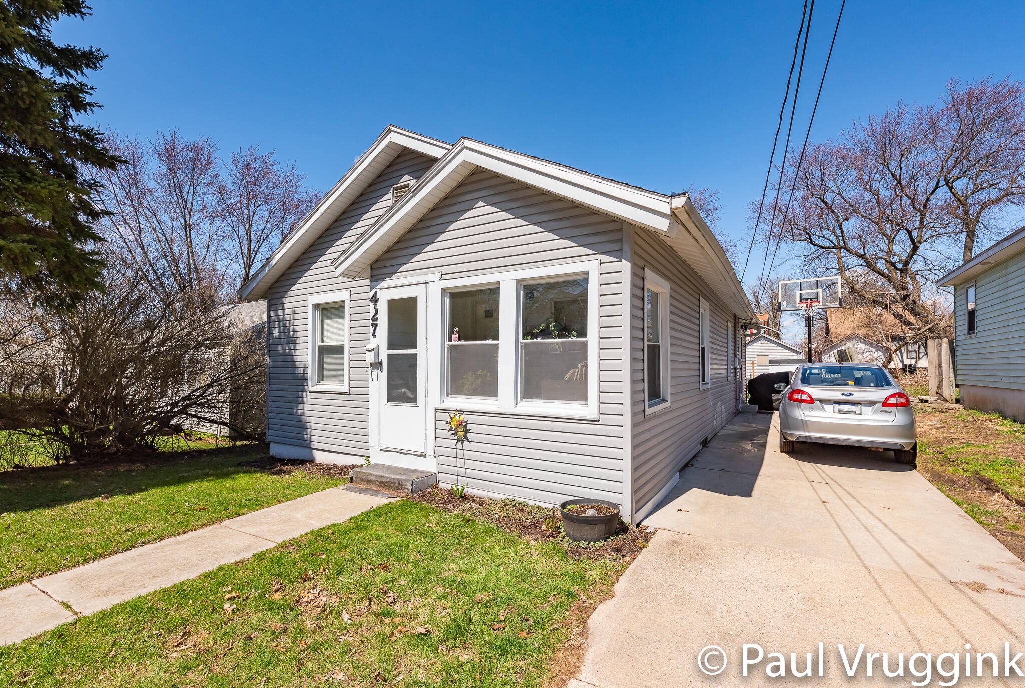 Grand Rapids, MI 49503,427 Hopson NE Street