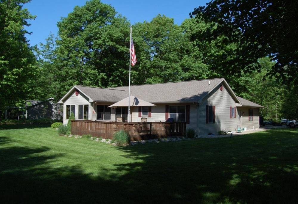 Canadian Lakes, MI 49346,9618 Clubhouse W Drive #583