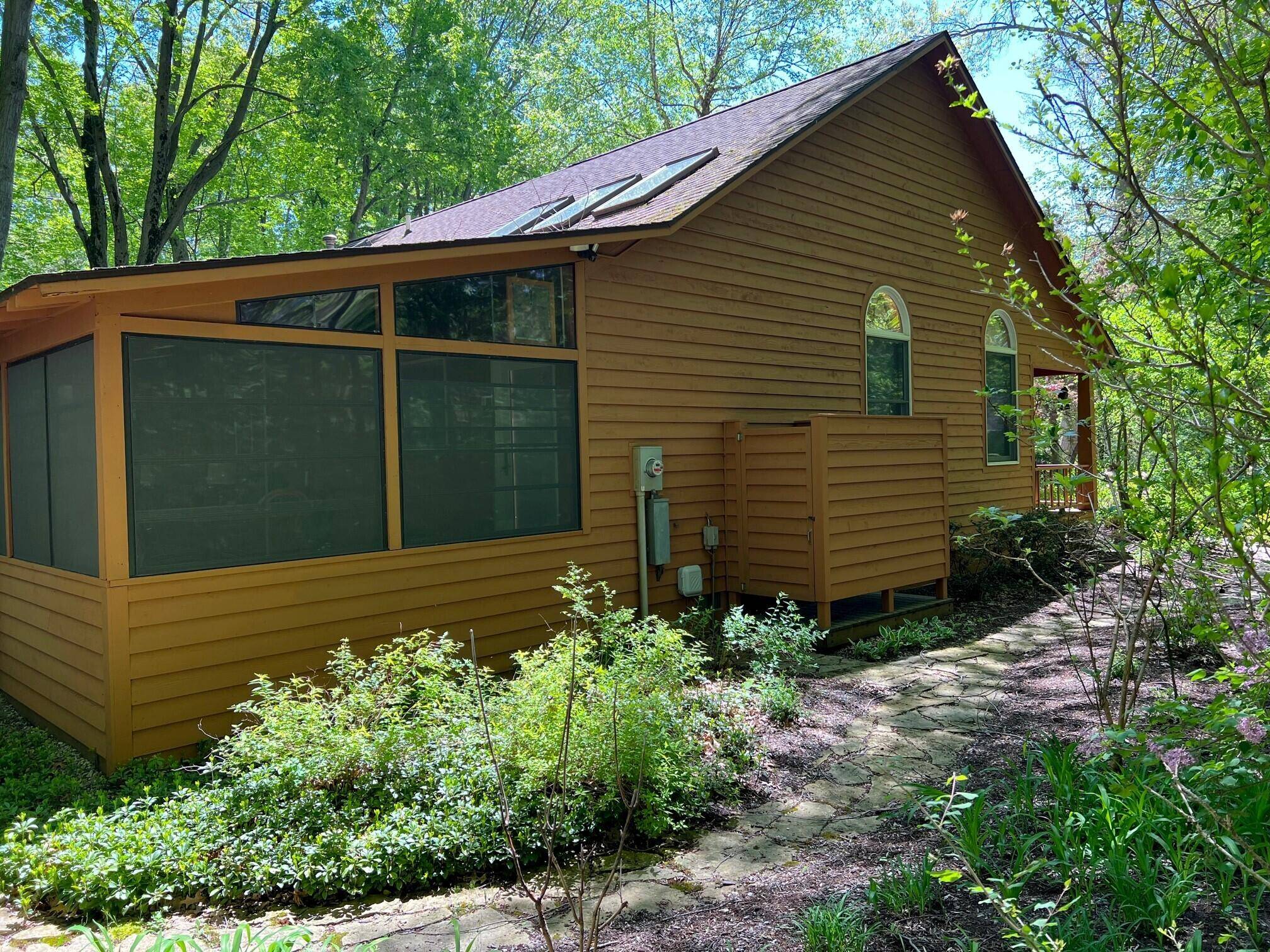 Union Pier, MI 49129,10255 Gordon