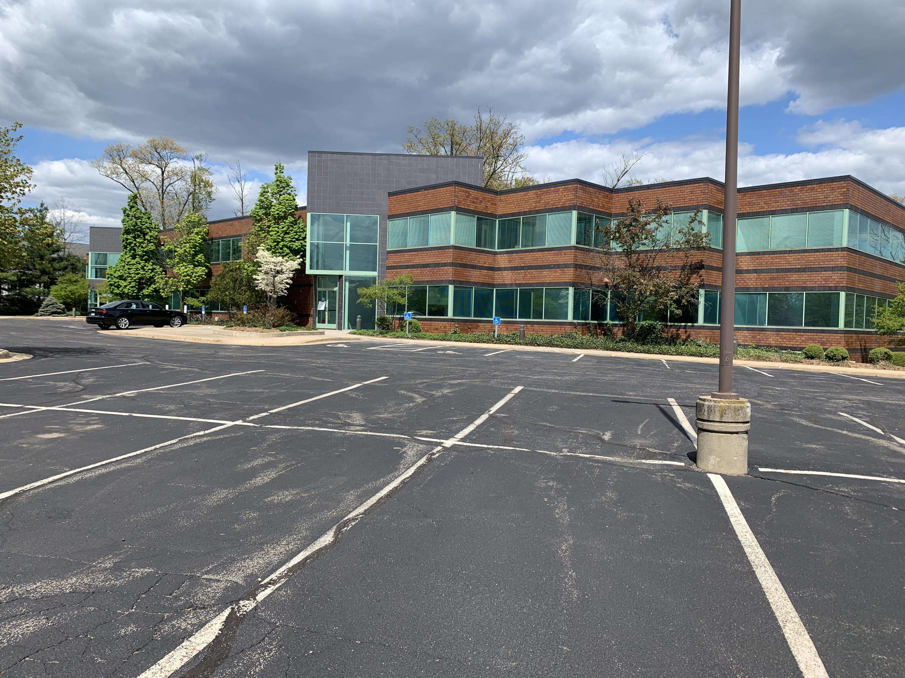 Grand Rapids, MI 49546,5211 Cascade SE Road #330