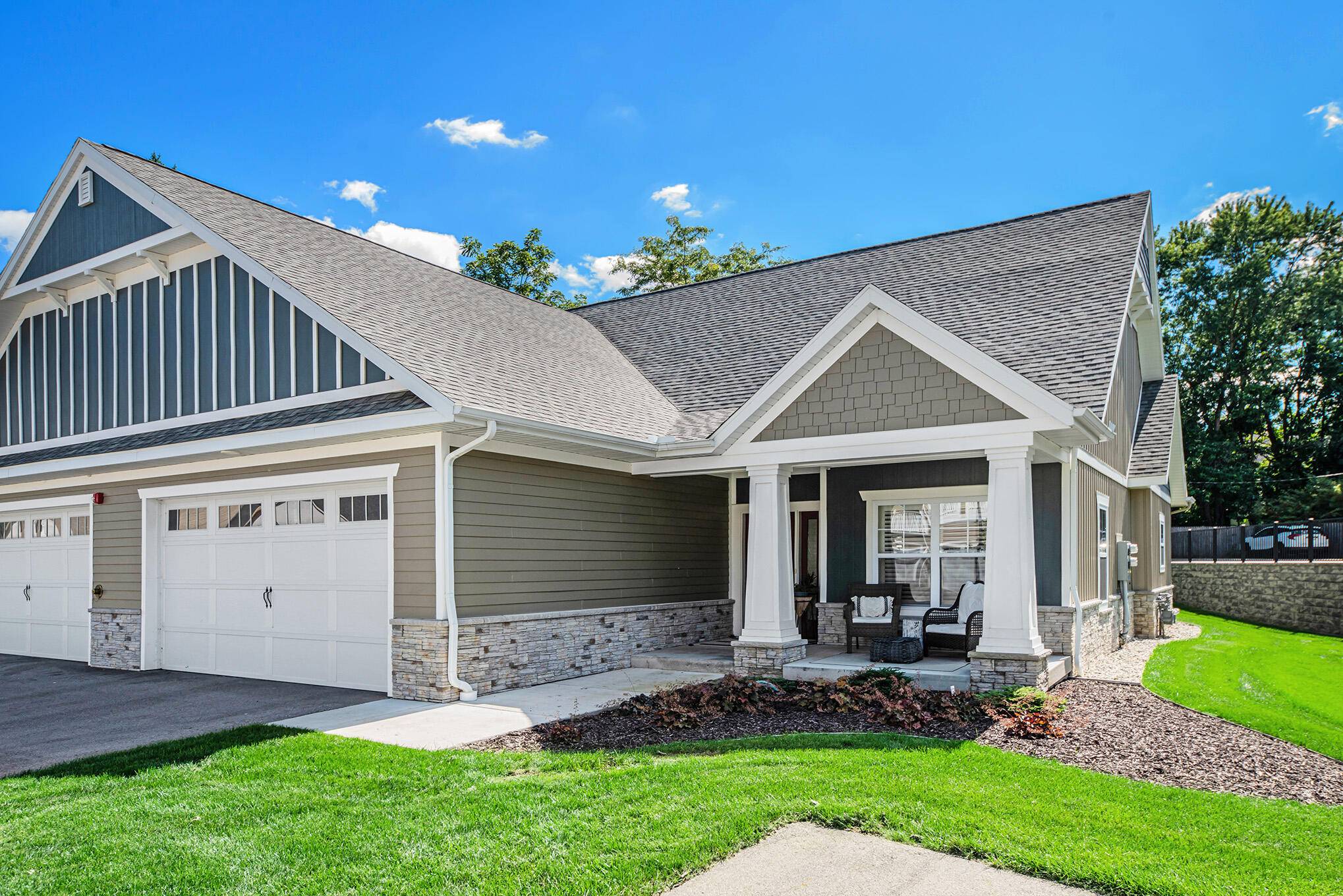 Rockford, MI 49341,152 Tamarack NE Lane
