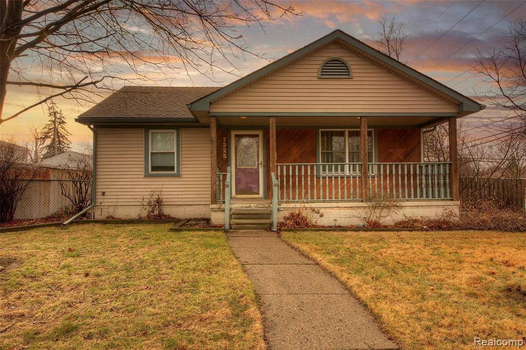 Dearborn Heights, MI 48127,7325 N SILVERY Lane
