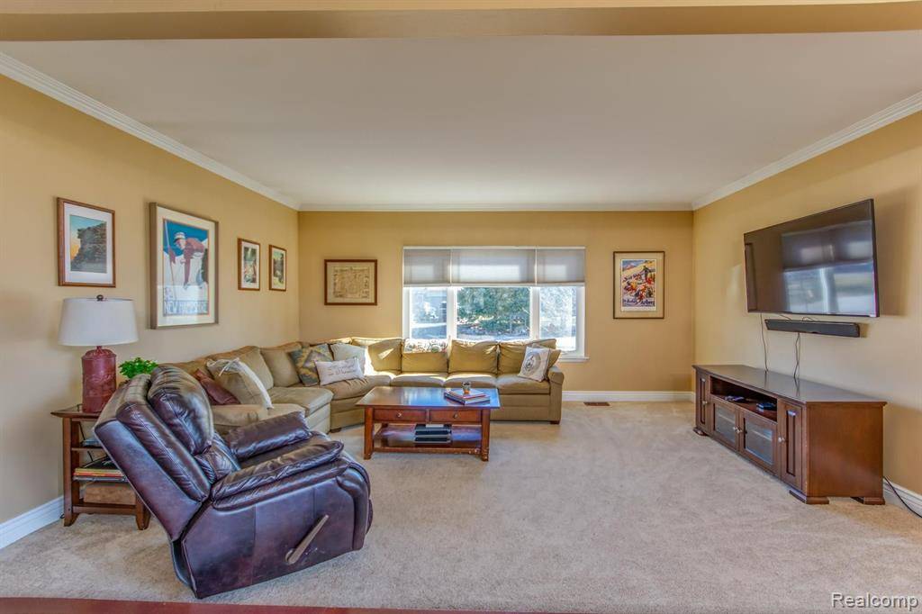 Novi, MI,22655 HEATHERBRAE Way