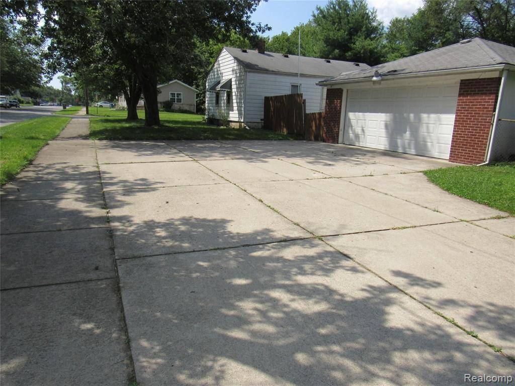 Inkster, MI 48141,28406 OAKWOOD Street