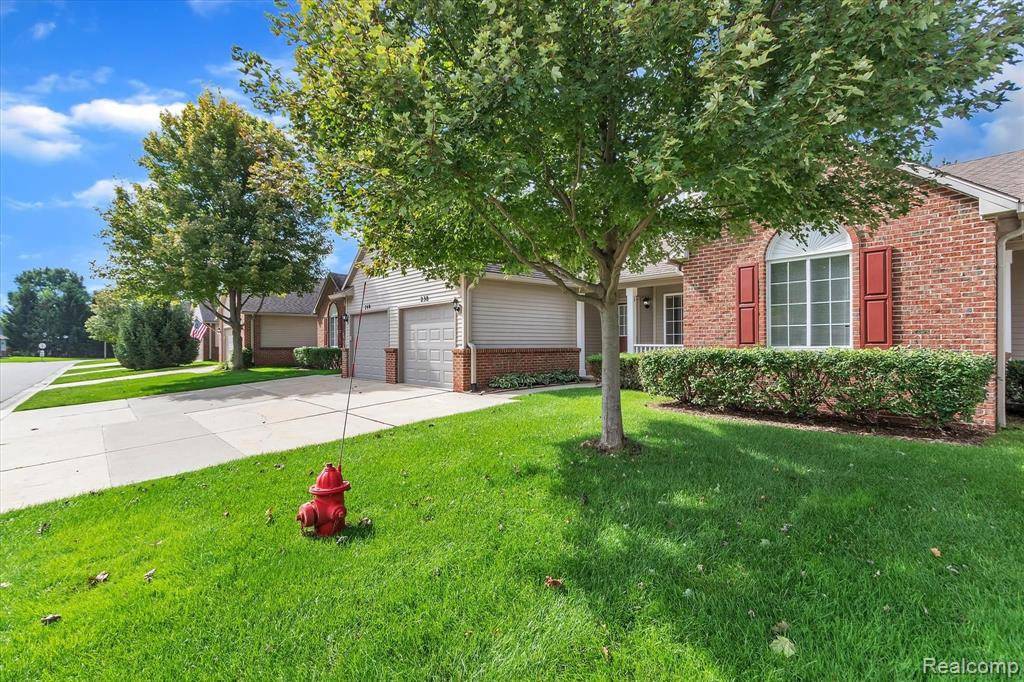Brighton, MI 48116,238 WOODFIELD SQUARE LANE