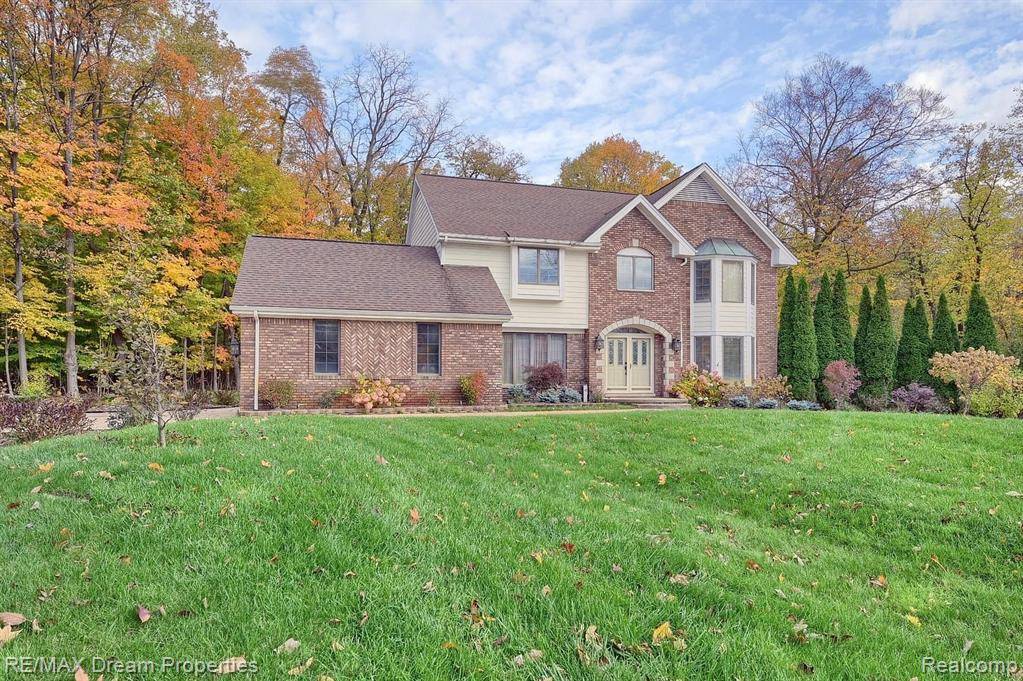 Farmington Hills, MI 48335,21254 HETKE Drive