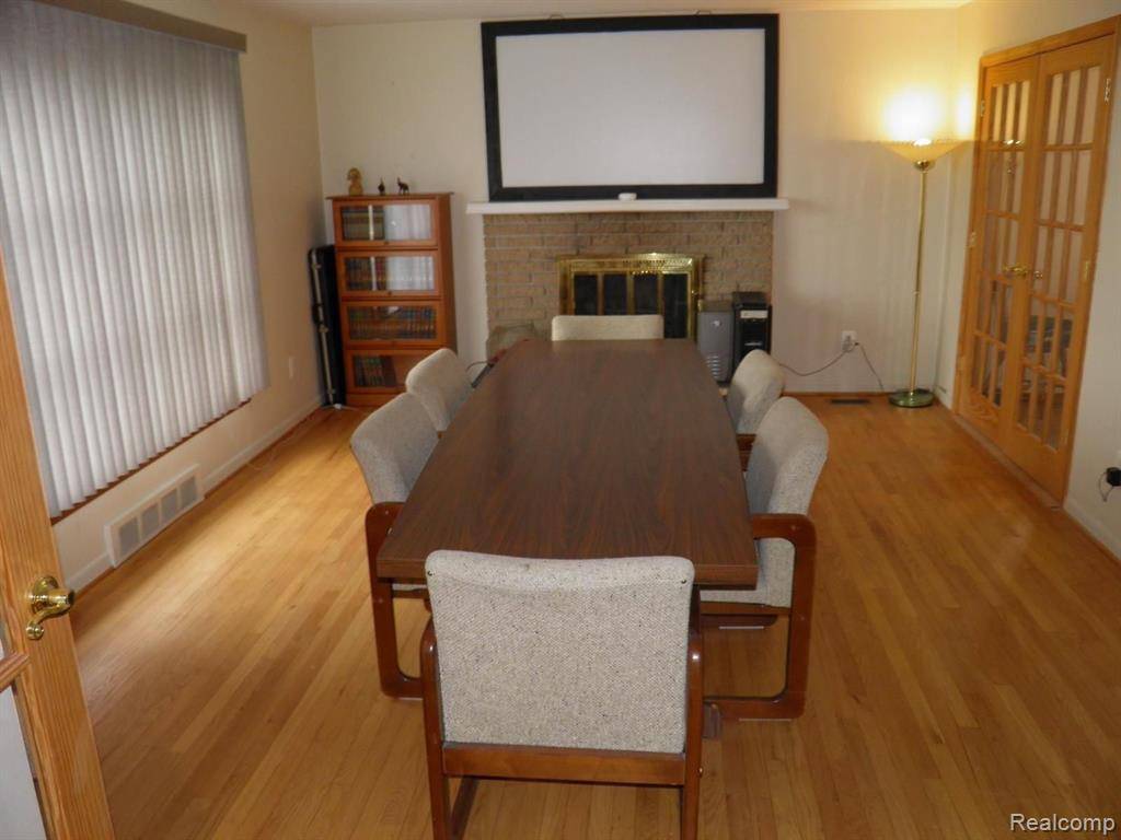 Clinton Twp, MI 48038,17000 19 MILE Road