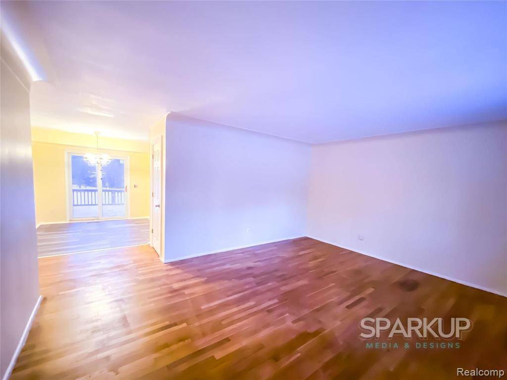 Flint, MI 48532,1360 Autumn Drive