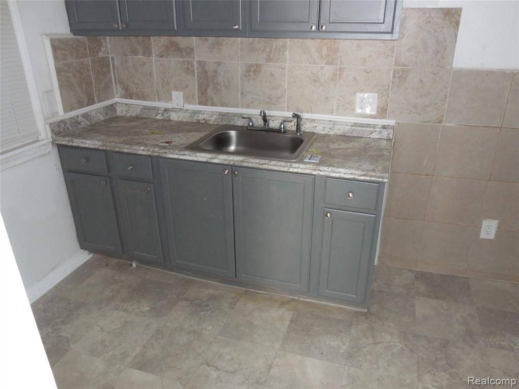 Detroit, MI 48224,4651 CHATSWORTH Street