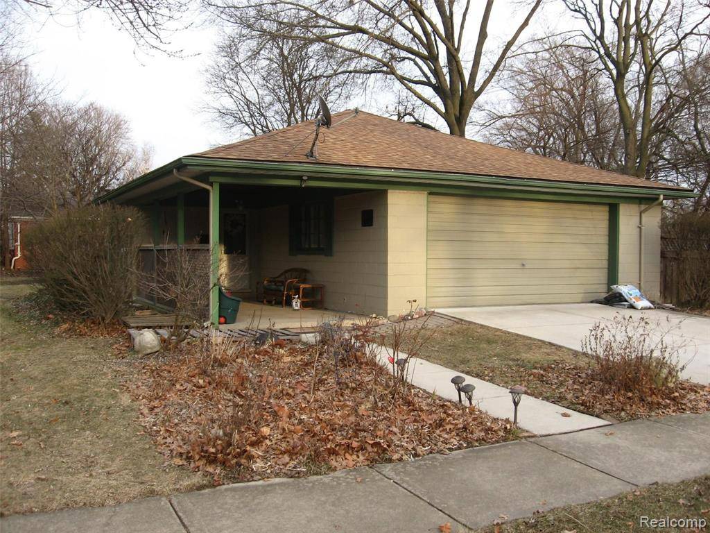 Redford, MI 48240,26577 W 6 MILE Road